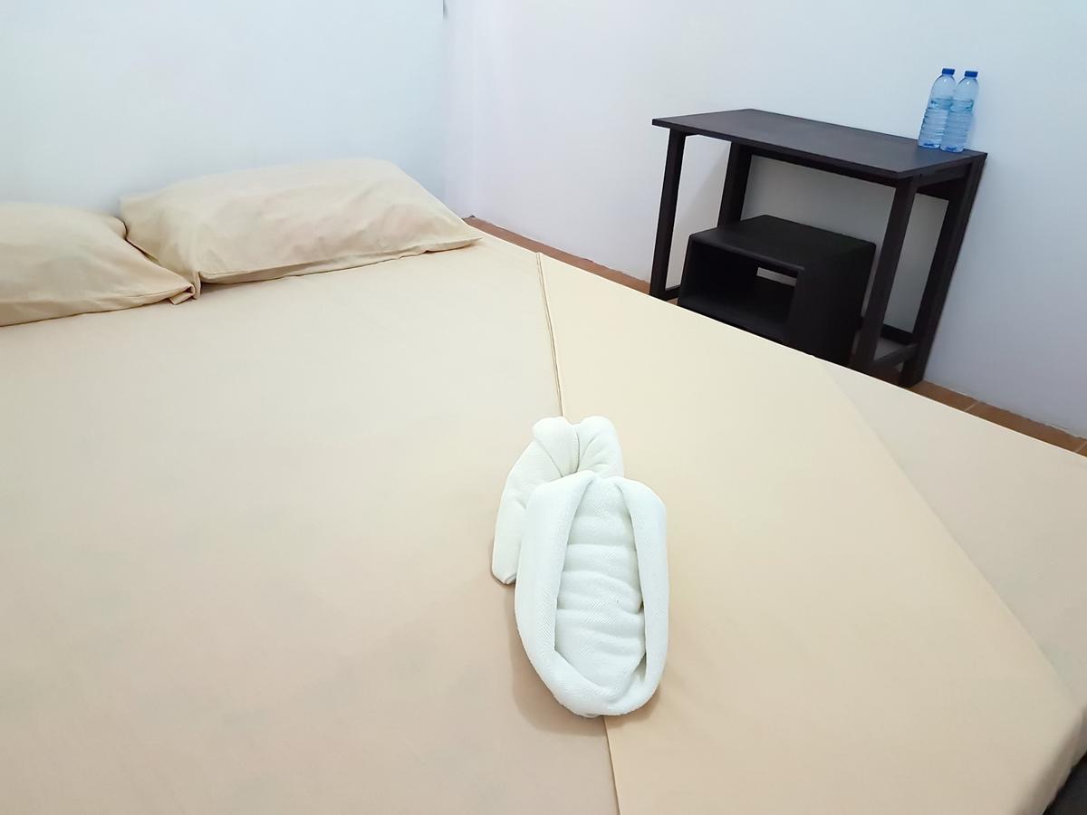 德鲁那潜水度假村 波尔多·格尼拉 外观 照片